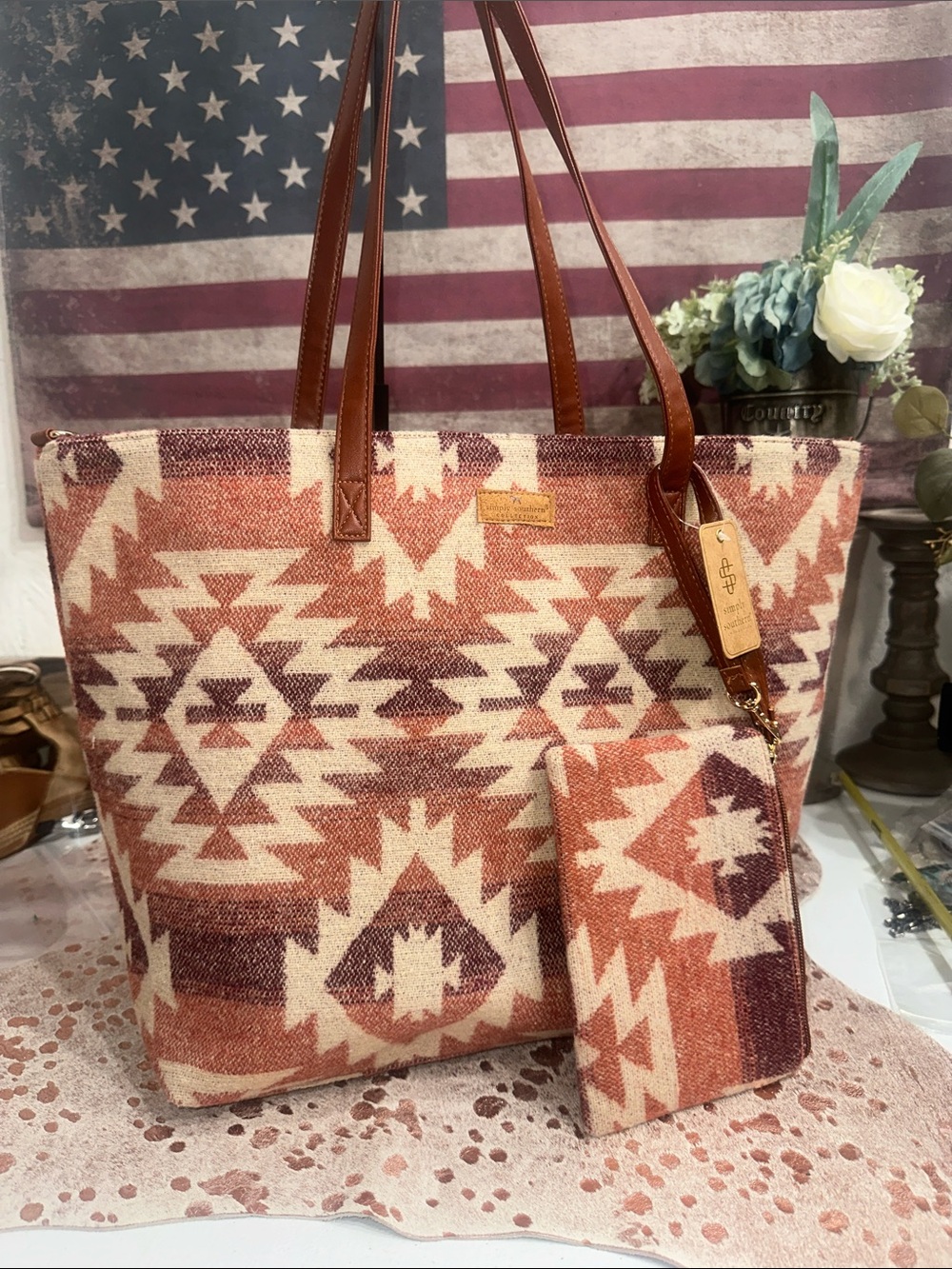 NWT Simply Southern Rust, Cream & Brown Aztec Tote with Wristlet
